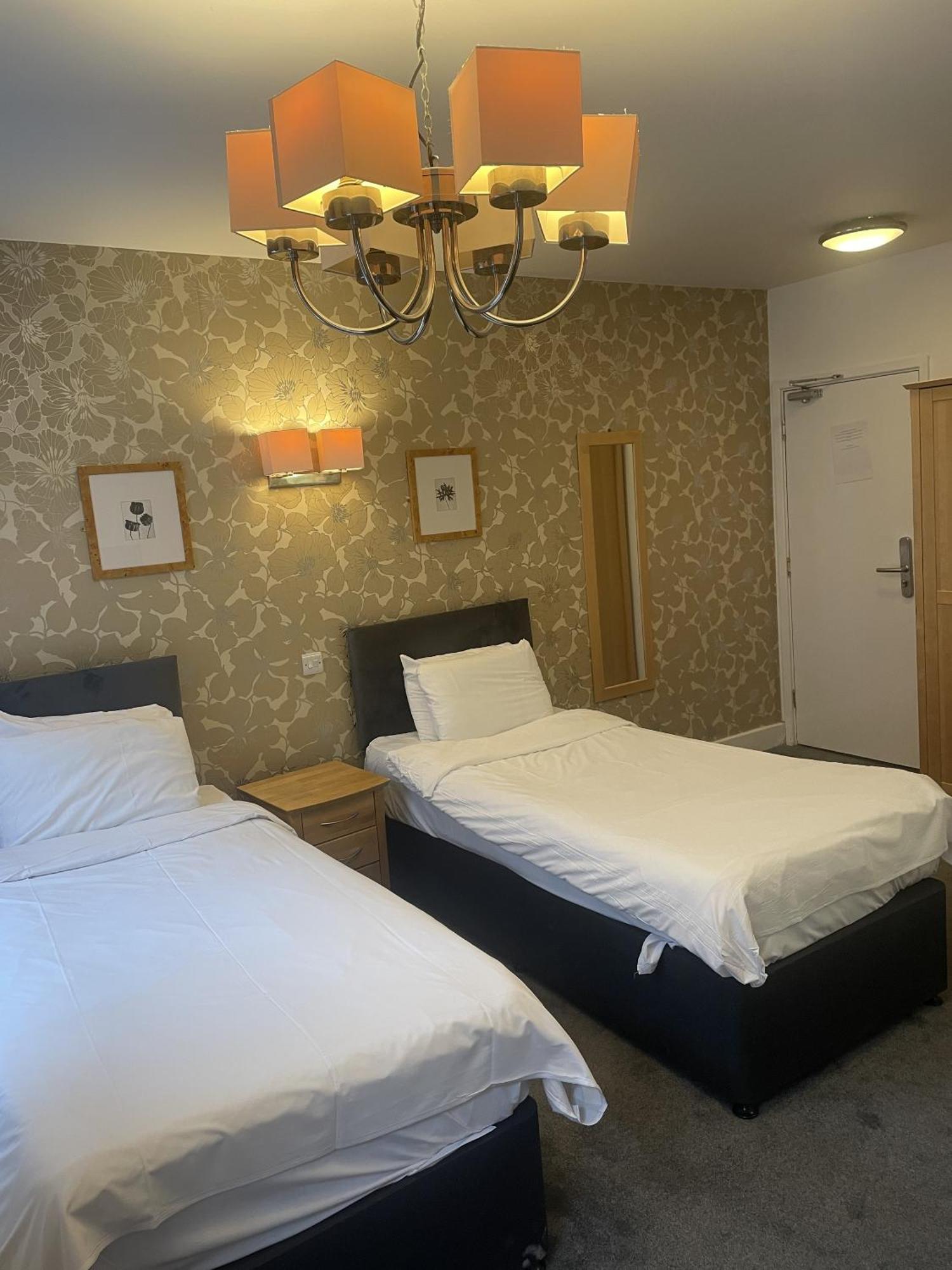 Hotel 1843 Reading Ngoại thất bức ảnh
