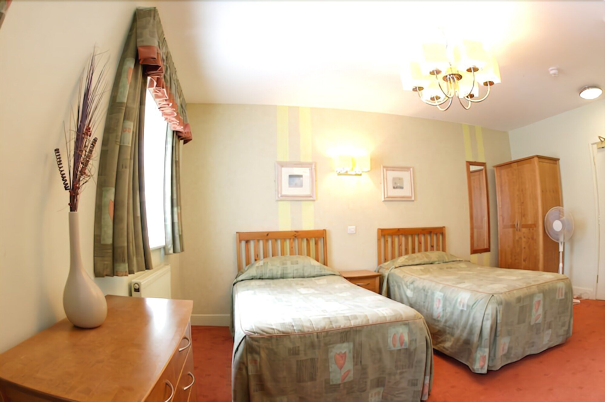 Hotel 1843 Reading Ngoại thất bức ảnh